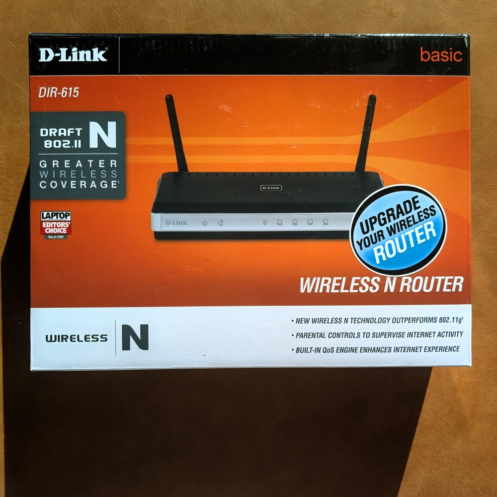 D-LINK DIR-615 Wireless Router with Dual Antennas in Box - EUC - Picture 13 of 15